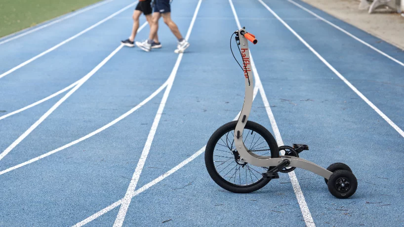 Halfbike Pro: the stand-up three-wheeler that turns riding into full-body training