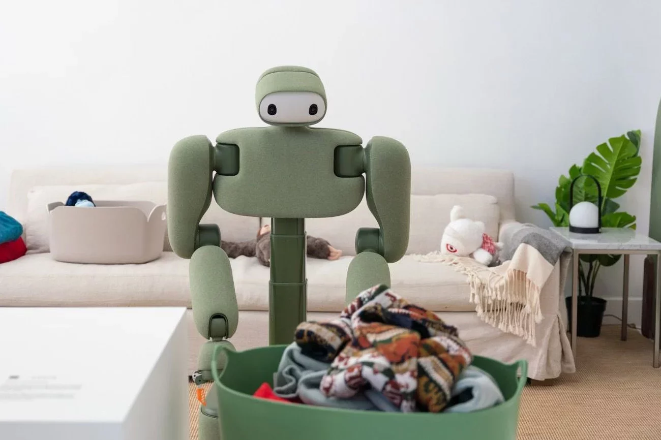 This $8,000 home robot folds laundry — then tidies the whole room